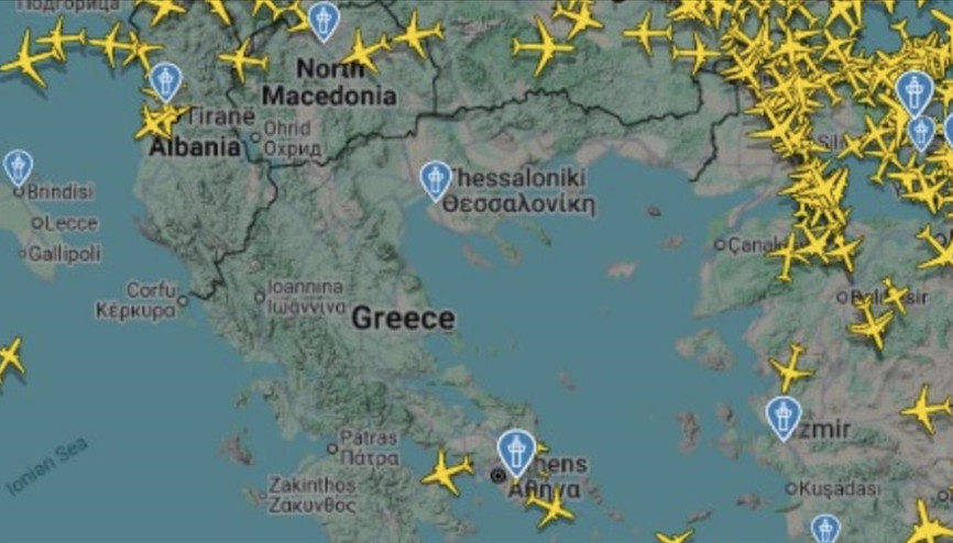 Komşuda kaos: Hava sahası kapatıldı Teknik arıza hava trafiğini felç etti