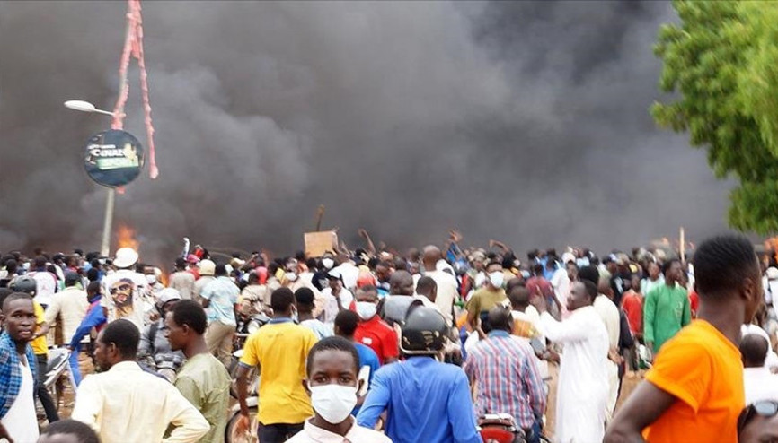 Nijeryada pazar yerine terör saldırısı: En az 30 kişi öldürüldü