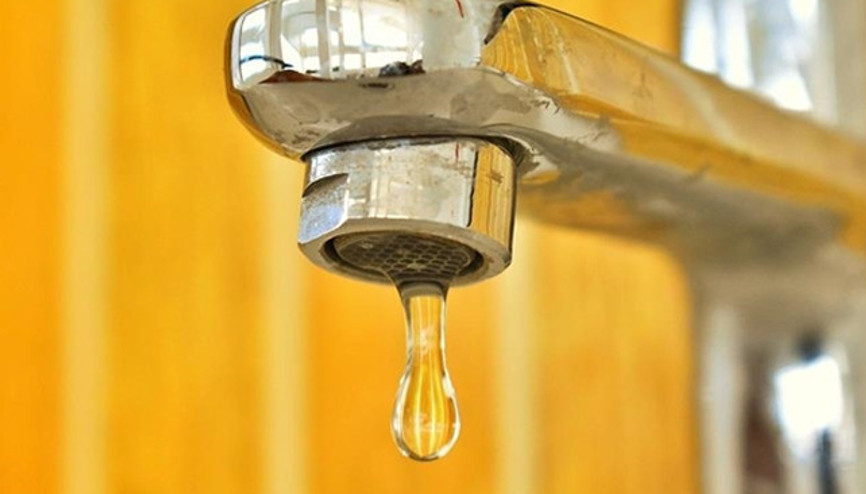 Kentte su krizi: 2.5 gündür su verilmiyor Marketlerde içme suları tükendi Kentte su krizi: 2.5 gündür su verilmiyor Marketlerde içme suları tükendi