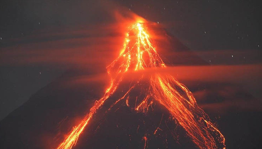 Filipinlerde yanardağ alarmı: 3 seviyeye yükseldi