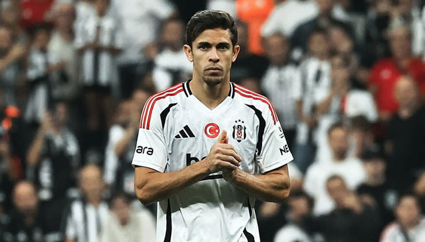 Beşiktaş, Paulistanın transfer görüşmesi için kamptan ayrıldığını duyurdu