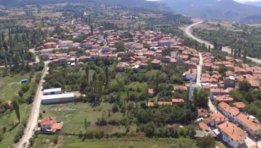 Bir köyün 60 yıllık isim mücadelesi Bakanlığın onayı ile eskiye dönüldü... Şimdi özümüze döndük