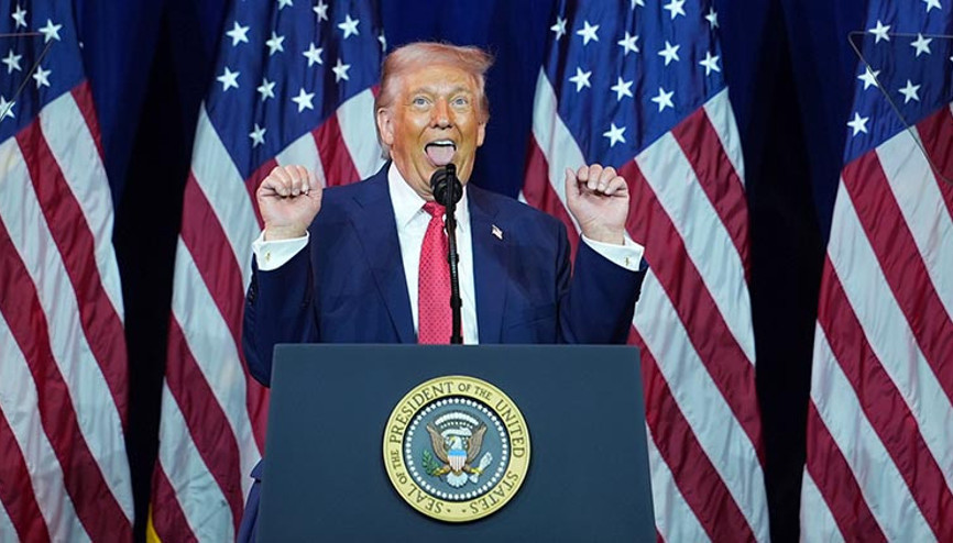 ABD Başkanı Trump gündemden düşmüyor: Alışılmadık hareketleri dikkat çekti... Washingtonda sıra dışı anlar