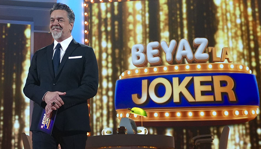 Beyaz yine formunda... Stand-up şov