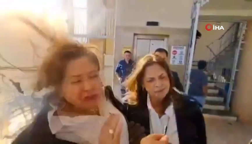 Hondurasta milletvekiline Kongre önünde patlayıcı madde isabet etti