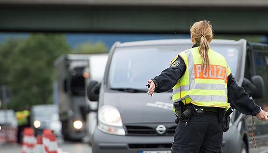 Otomobil sürücülerine uyarı