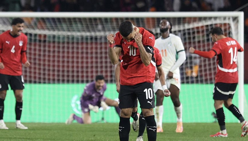 Salah sahne aldı, Mısır Afrika Kupasında yarı final dedi