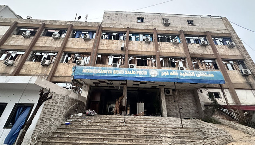 Lav silahı, roketatar, tüfek, el bombaları... YPG/SDG hastaneyi karargaha çevirmiş