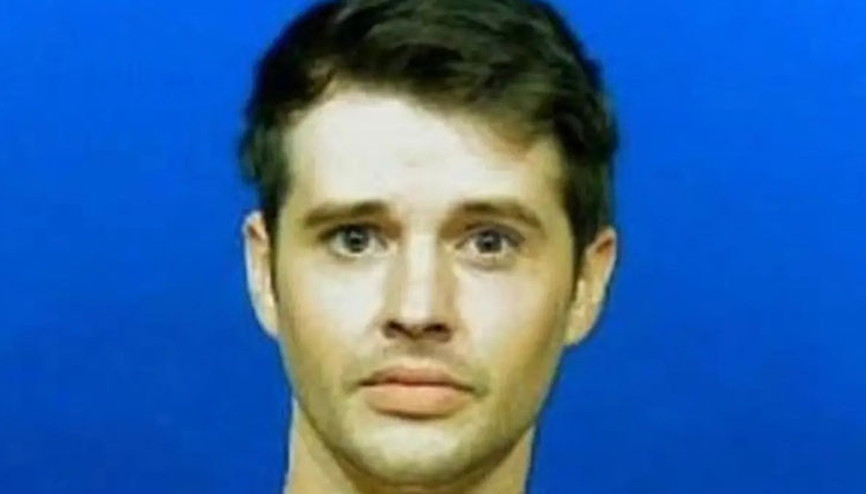 Evinde çocuk istismarı belgeleri bulundu… Gençlik filmlerinin yıldızının karanlık geçmişi ortaya döküldü: Eski sevgililerine de şiddet uygulamış Evinde çocuk istismarı belgeleri bulundu… Gençlik filmlerinin yıldızının karanlık geçmişi ortaya döküldü: Eski sevgililerine de şiddet uygulamış