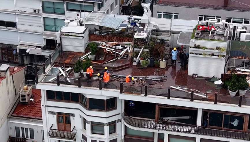 Bebek Otelin kaçak eklentileri yıkıldı