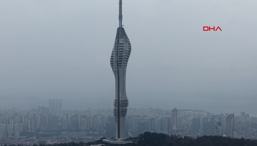 Çamlıca Tepesinde seyirlik manzara havadan görüntülendi
