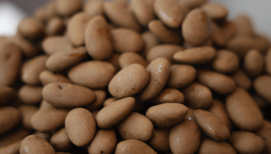 Türk kahveli badem şekeri yoğun ilgi görüyor