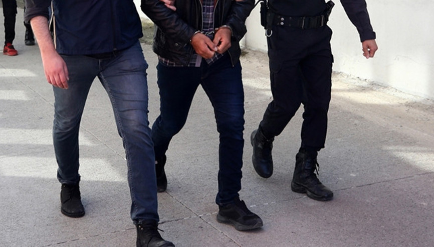 İstanbulda DEAŞ operasyonu: 8 şüpheli yakalandı