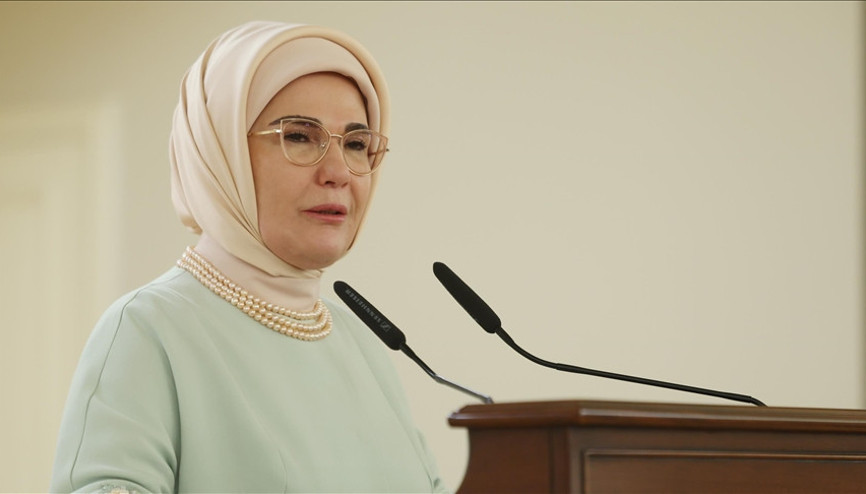 Emine Erdoğan, Tıp ve Kültür-Sanat Sempozyumunda konuştu