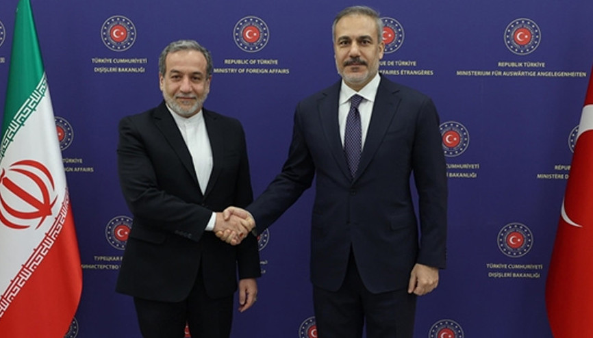 Dışişleri Bakanı Hakan Fidan, İranlı mevkidaşı Arakçi ile son gelişmeleri görüştü