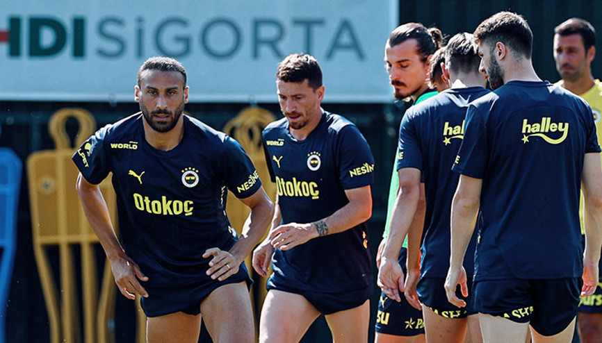 Fenerbahçenin 2 futbolcusu daha Kasımpaşa yolunda