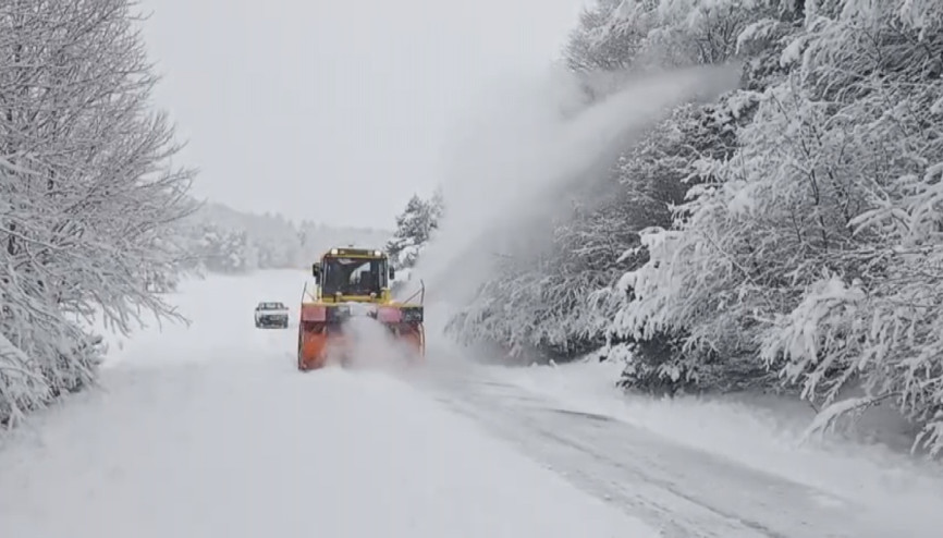 Amasya’da 12 köy yolu kardan kapalı