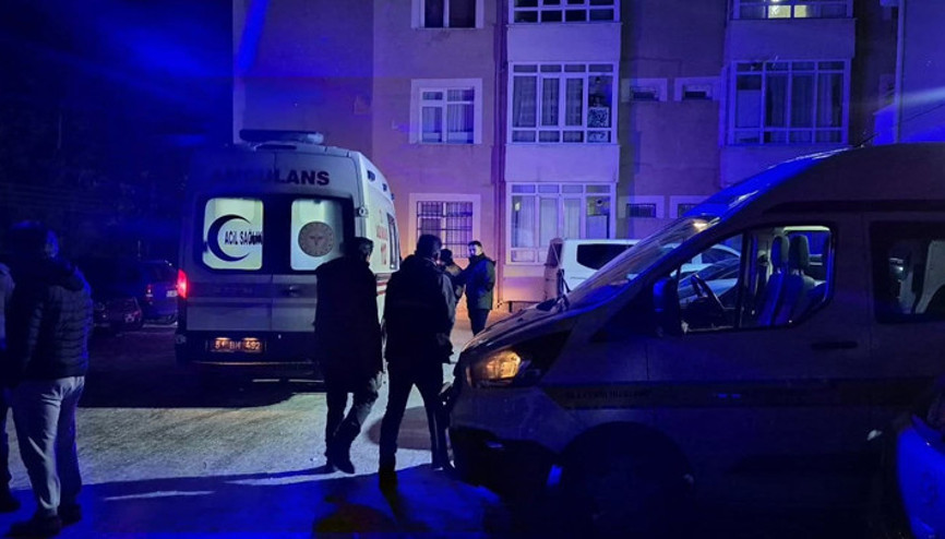 Niğdede kayıp olarak aranıyordu Oturduğu binanın bodrum katında ölü bulundu