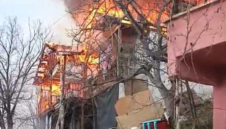 Tokat’ta yanan ev kullanılamaz hale geldi