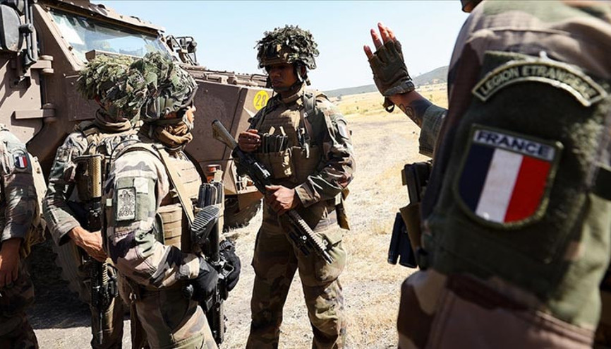 Fransa, müşterek tatbikatlara katılmak için Grönlanda asker gönderdi