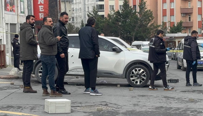 Kağıthanede aracında silahlı saldırıya uğrayan kişi hayatını kaybetti