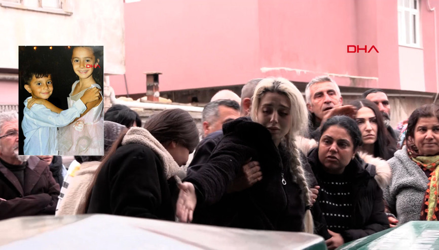 Lüks villadaki aile faciasında ölen kardeşler yan yana toprağa verildi