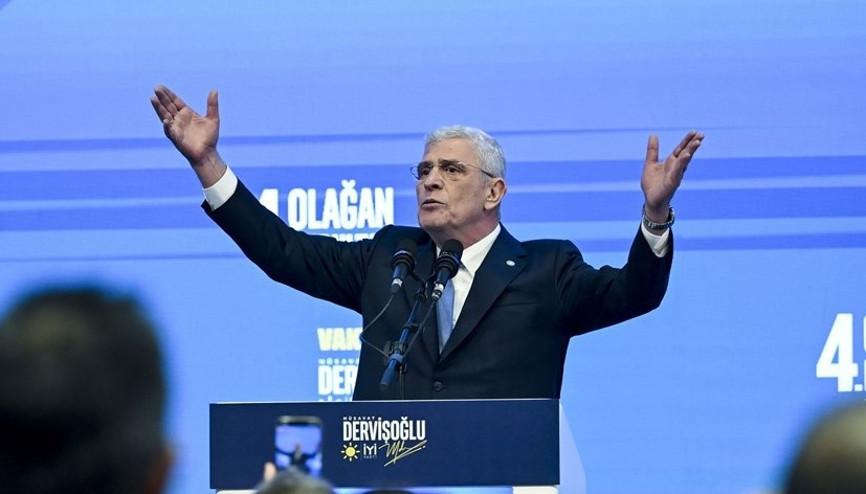 İYİ Parti Genel Başkanı Müsavat Dervişoğlu, yeniden genel başkanlığa seçildi