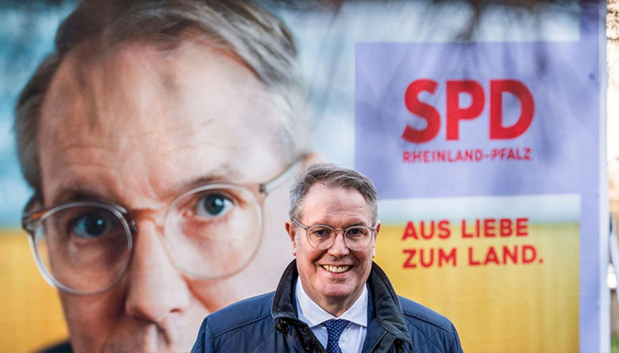 Ülke, eyalet aşkı ile seçim kampanyası