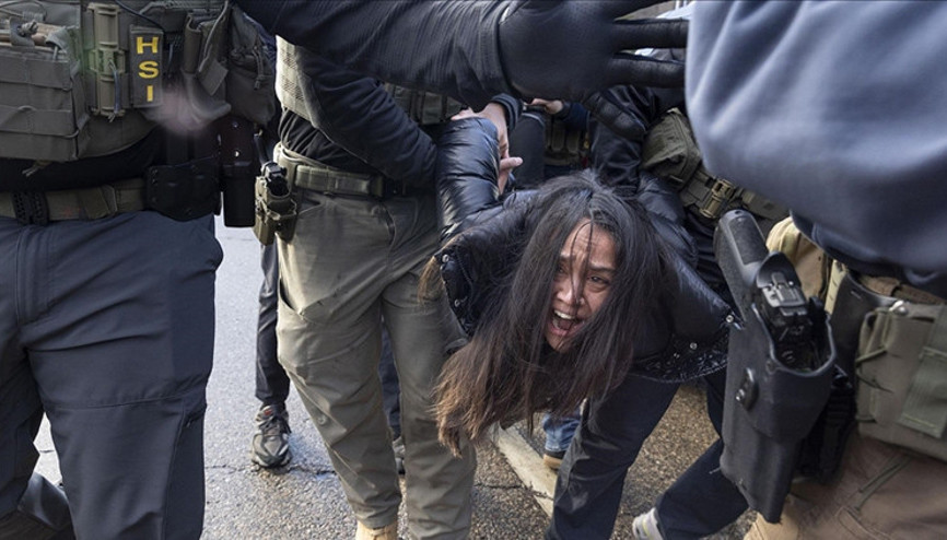 ABD polisinden sert müdahale: 10 binden fazla gözaltı