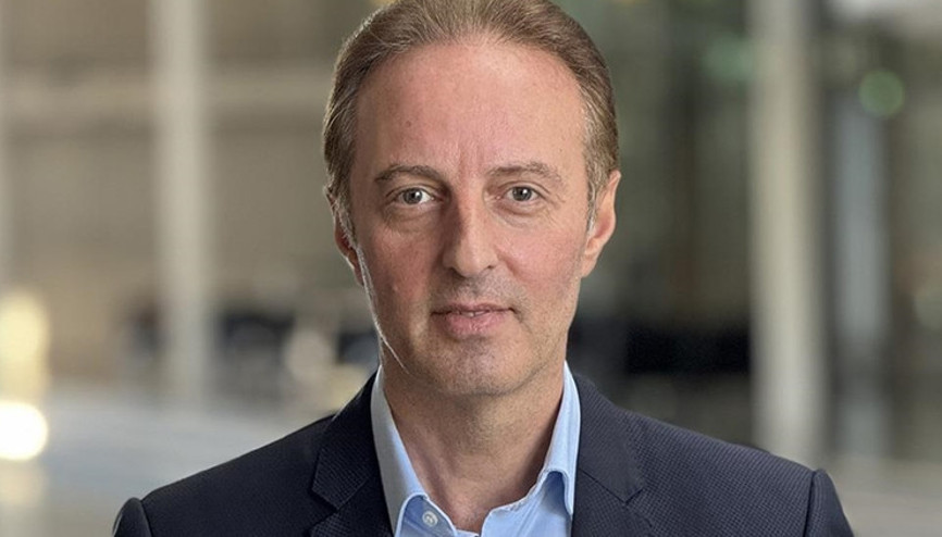 Karaahmetoğlu uyardı: ABD’deki göçmen avı AfD iktidarında da olabilir Karaahmetoğlu uyardı: ABD’deki göçmen avı AfD iktidarında da olabilir