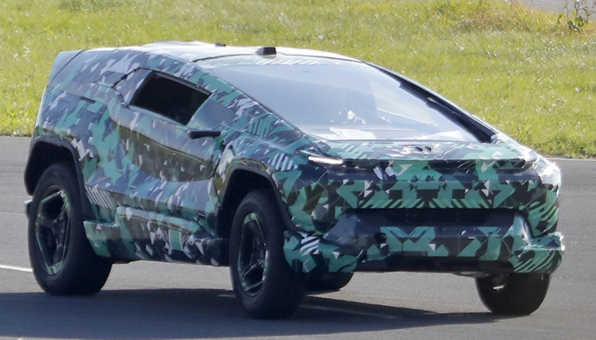 “Suudi Cybertruck” yola çıkmaya hazırlanıyor