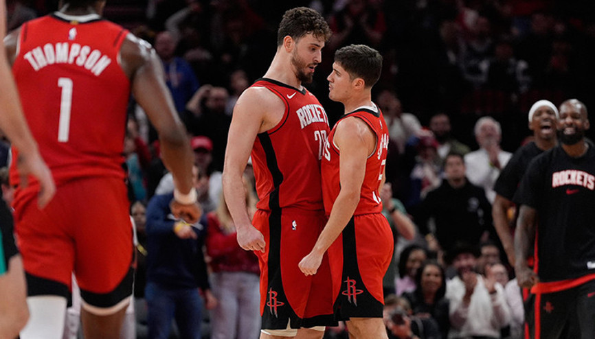 Alperen Şengün triple-doubleın eşiğinden döndü