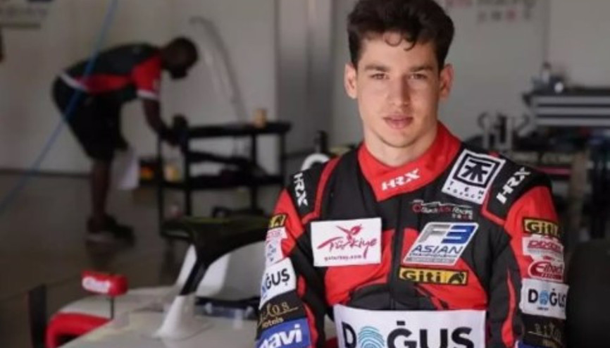 Cem Bölükbaşı kimdir, nereli, kaç yaşında F2 Pilotu Cem Bölükbaşı hakkında bilgiler Cem Bölükbaşı kimdir, nereli, kaç yaşında F2 Pilotu Cem Bölükbaşı hakkında bilgiler