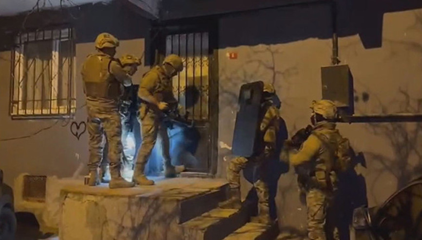 İstanbulda iş yerini kurşunlayan 6 şüpheli gözaltına alındı