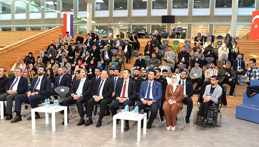 UID’li gençler Amsterdam’da buluştu