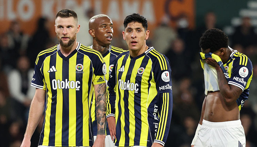 Fenerbahçeden maç öncesi sakatlık açıklaması: Kadrodan çıkarıldı