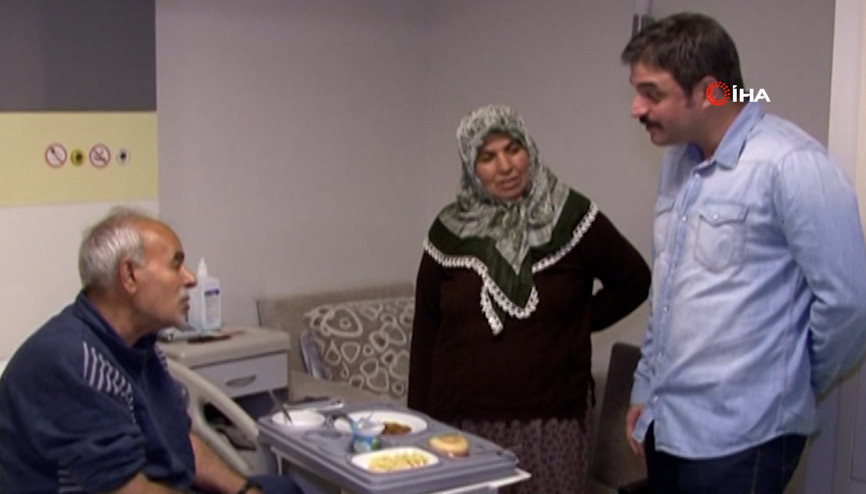 Ufuk Özkanın, yıllar önce organ nakli bölümünde hastalarla bir araya geldiği görüntüler ortaya çıktı