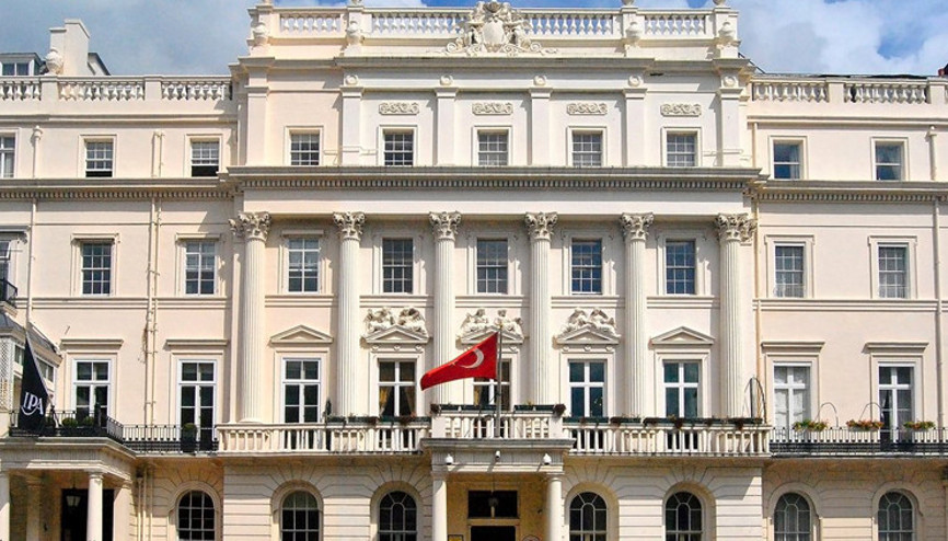 Türkiyenin Londra Büyükelçiliğinden güvenlik ve seyahat uyarısı