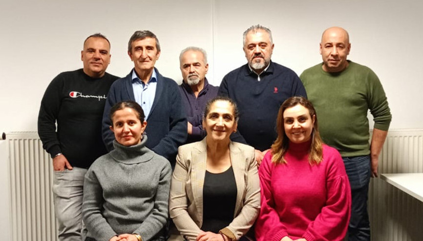 Wesel Alevi Cemevi yeni yönetimini seçti