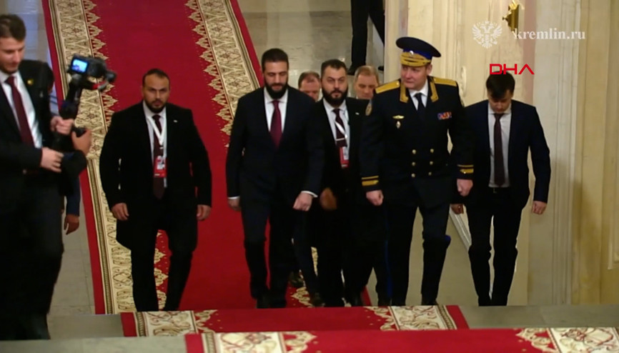 Rusya Devlet Başkanı Putin ve Suriye Cumhurbaşkanı Şara Moskovada görüştü