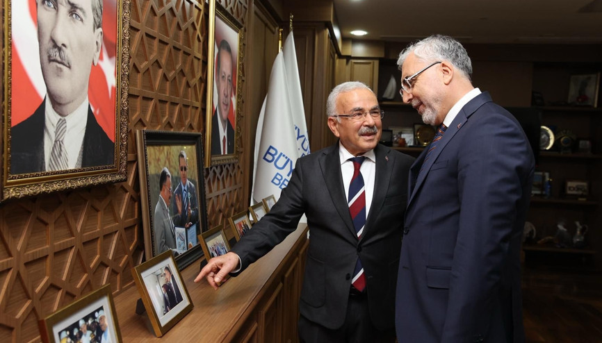 Bakan Işıkhan’dan Büyükşehire ziyaret