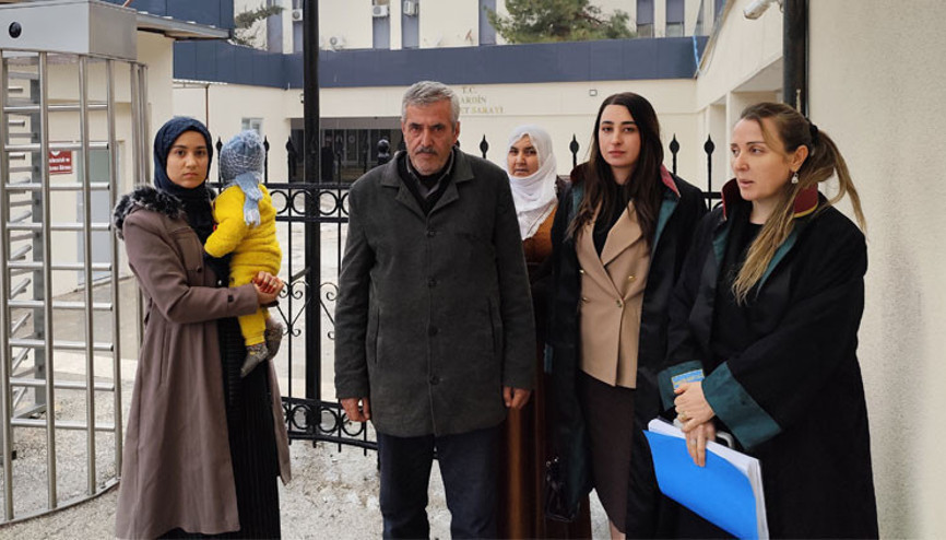 Öz oğlu miras için arabasının altına bomba koymuştu Babadan şaşkına çeviren istek: Tahliyesini istiyorum Öz oğlu miras için arabasının altına bomba koymuştu Babadan şaşkına çeviren istek: Tahliyesini istiyorum