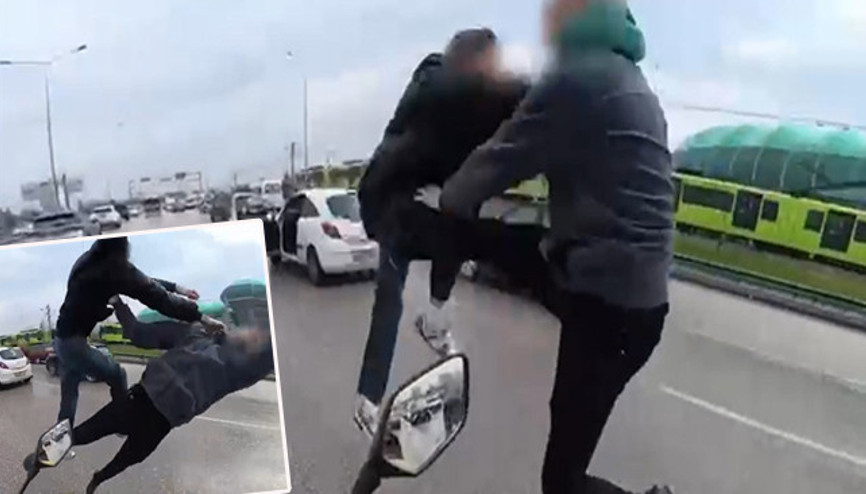 Yol verme kavgasında birbirine uçan tekme attılar Sürücülerin ehliyetlerine el konuldu