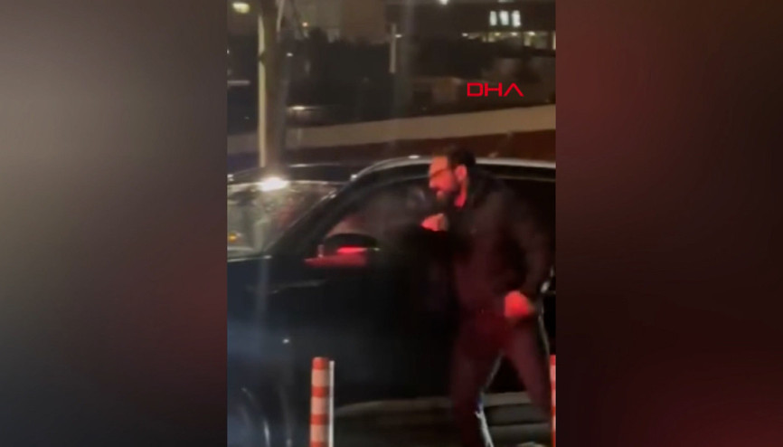 Başakşehirde cipin camını kırıp kadın sürücüye saldırdı