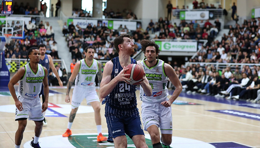 Anadolu Efes Denizli’de kaybetti