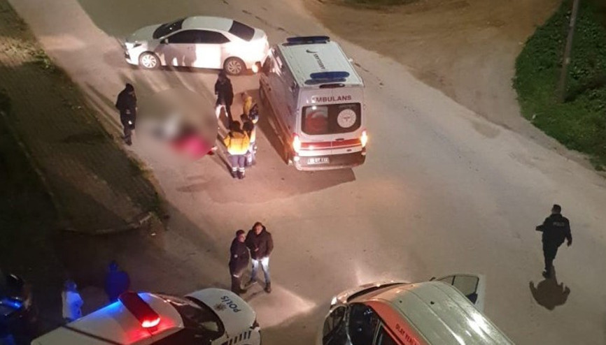 Didimde kanlı infaz 1i kadın, 2 kişinin cansız bedenleri sokakta bulundu Didimde kanlı infaz 1i kadın, 2 kişinin cansız bedenleri sokakta bulundu