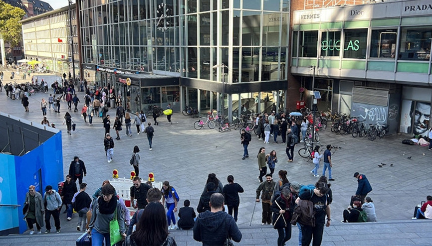 Almanyanın nüfusu geriledi