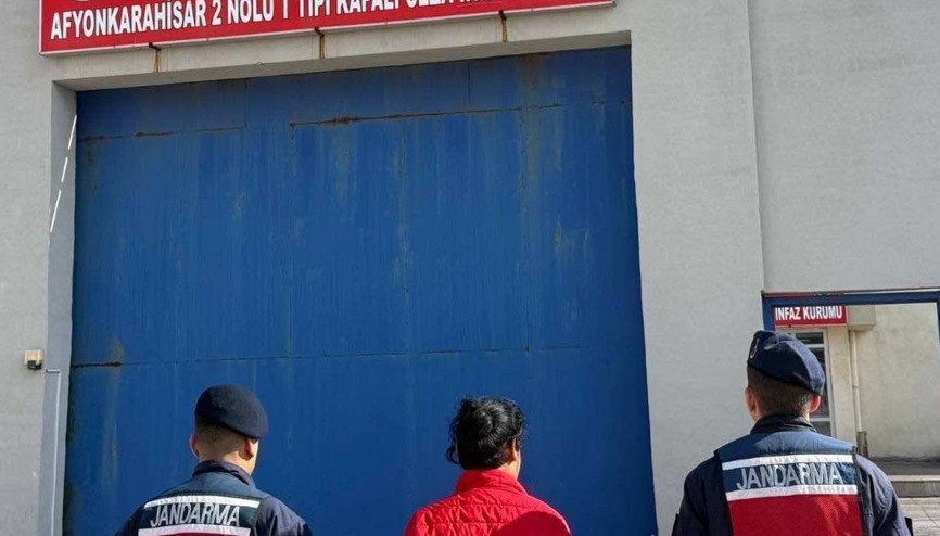 Hırsızlık hükümlüsü yakalandı Hırsızlık hükümlüsü yakalandı