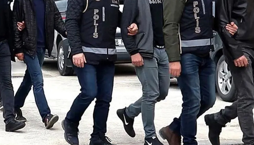 21 dolandırıcı gözaltında