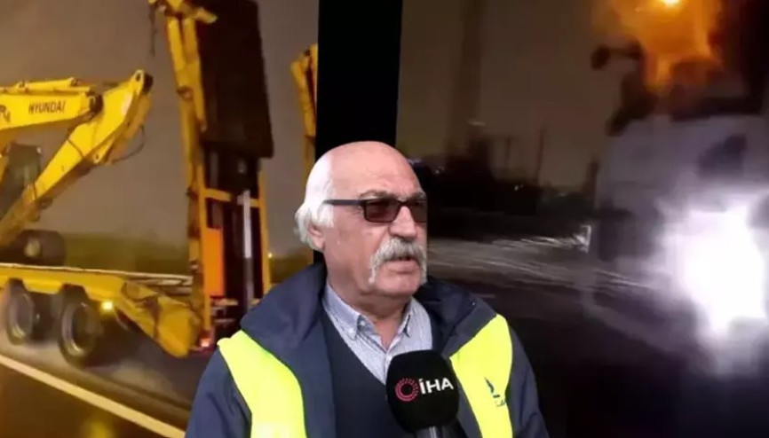 Deprem bölgesine iş makinesini yetiştirmek için hızla giden tırın şoförü konuştu Deprem bölgesine iş makinesini yetiştirmek için hızla giden tırın şoförü konuştu